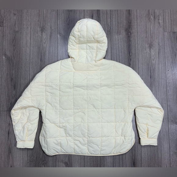 Free People Movement Pippa Packable Pullover Puffer in Banana Size Medium NWOT - Picture 14 of 14